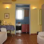 Alekos Houses-sundance * 릭수리