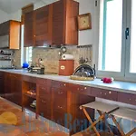Alekos Houses-sundance