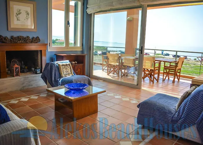 Alekos Houses-sundance Lixouri